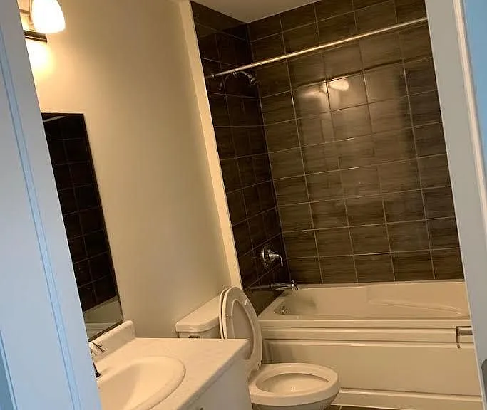 128 Grovewood Cmn #209 — Photo 4