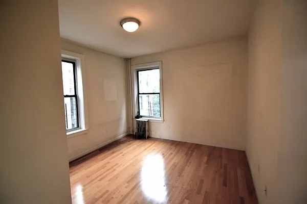 Rented by Bohemia Realty Group | media 10