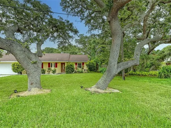 8245 Longbay Blvd, Sarasota, FL 34243