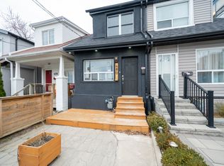 680 Coxwell Ave, Toronto, ON M4C 3B6