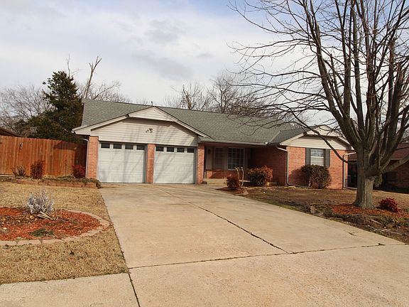 2nd image of 1713 Rolling Stone Dr