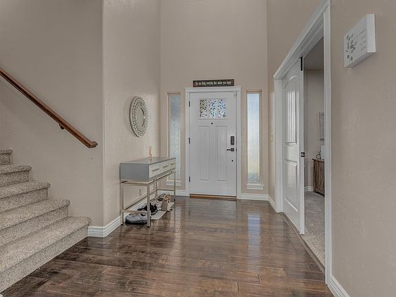4th image of 2630 Dogwood Ave