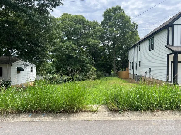 3211 Ross Ave, Charlotte, NC 28208