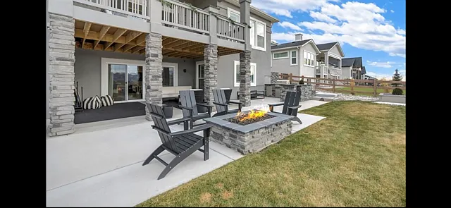Outdoor Firepit