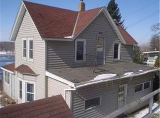 900 2nd S, Alma, WI 54610