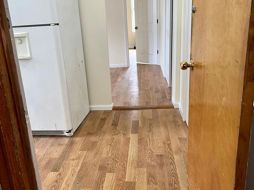 1st image of 6064 60th Rd APT 1R
