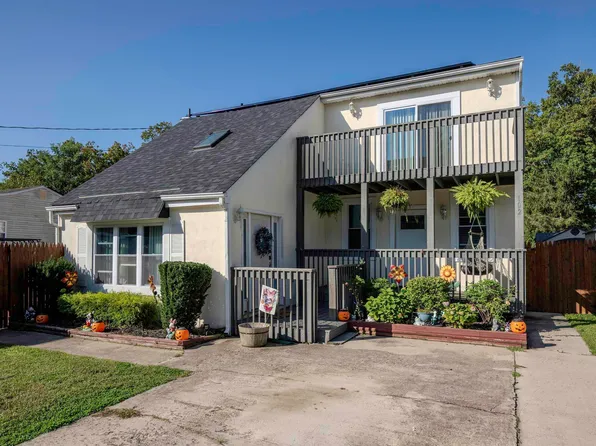 102 Douglass Ave, Egg Harbor Township, NJ 08234