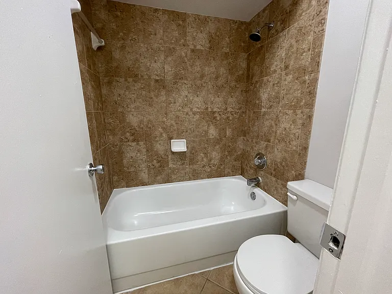 208 S Habana Ave #208F — Photo 13