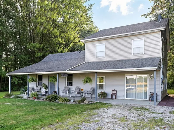 10832 Indian Hollow Rd, Elyria, OH 44035