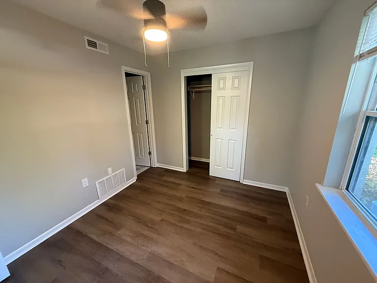 213 N Ann St #6 — Photo 11