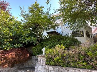 88 Ravine Dr #BASEMENT, Pt Moody, BC V3H 4T8