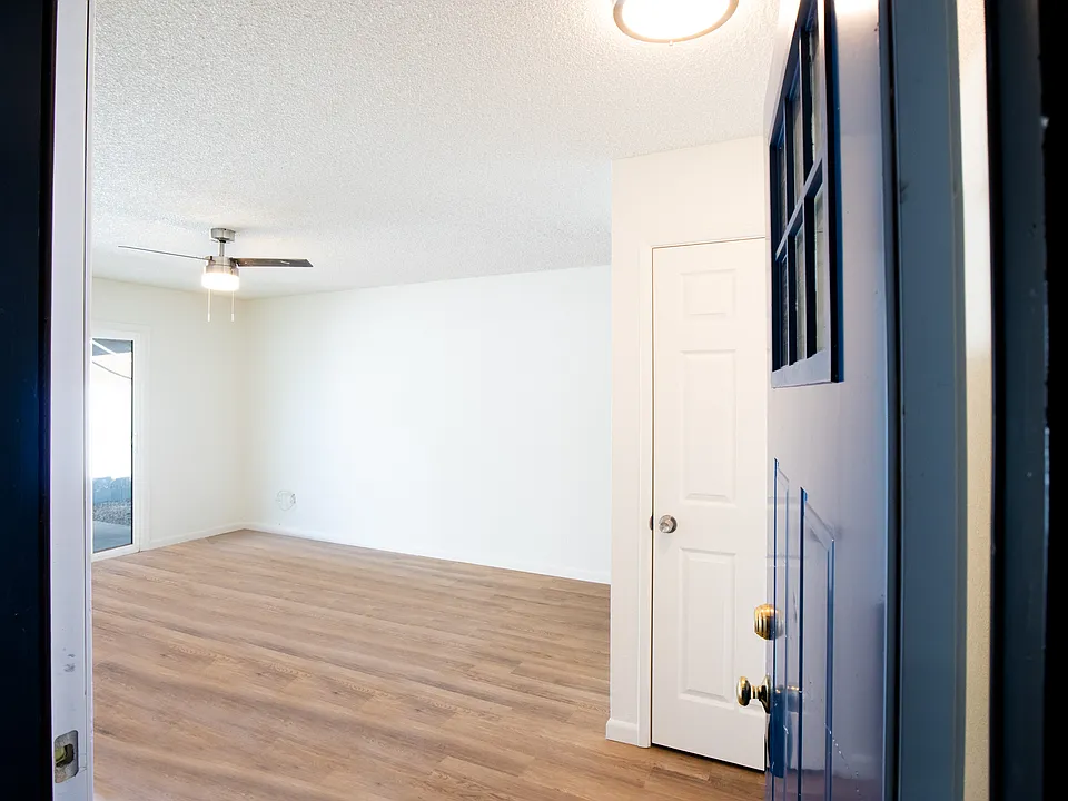2511 W Hayward Ave # 1-4_10042022