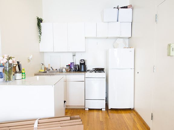 3rd image of 329 E 17th St APT 2