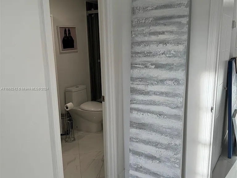 19370 Collins Ave #1208 — Photo 7