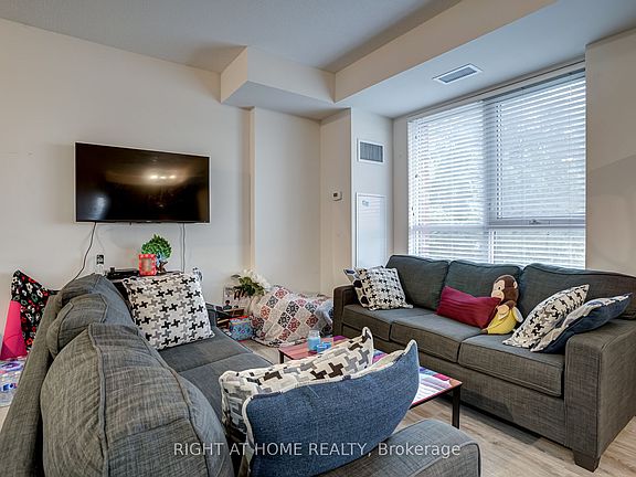 4th image of 22 E Haven Dr #330