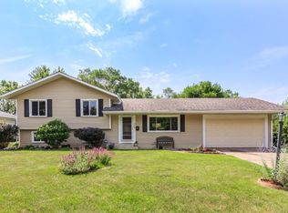 4909 78th Ln N, Brooklyn Park, MN 55443