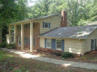 1907 Bramblewood Trl, Pfafftown, NC 27040