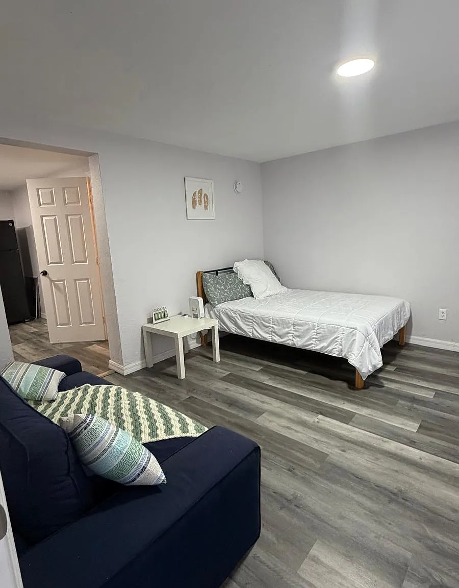 1 bed, 600 sqft, $1,200 — Photo 1