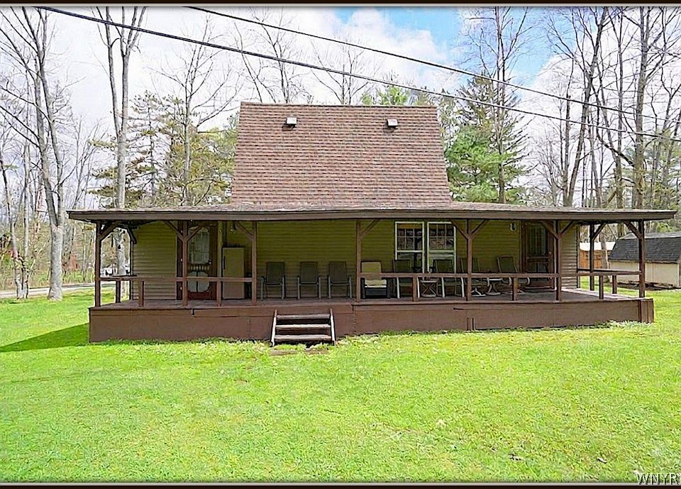 1st image of 8211 Elmwood Dr