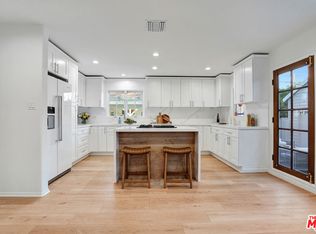 4626 Lemona Ave, Sherman Oaks, CA 91403