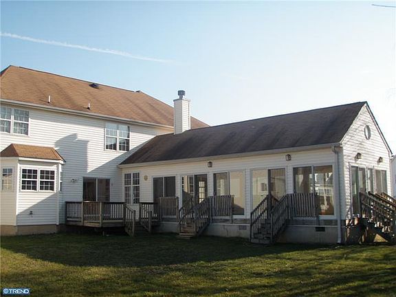 Exterior Back