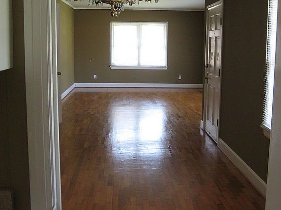 Dining & living rooms