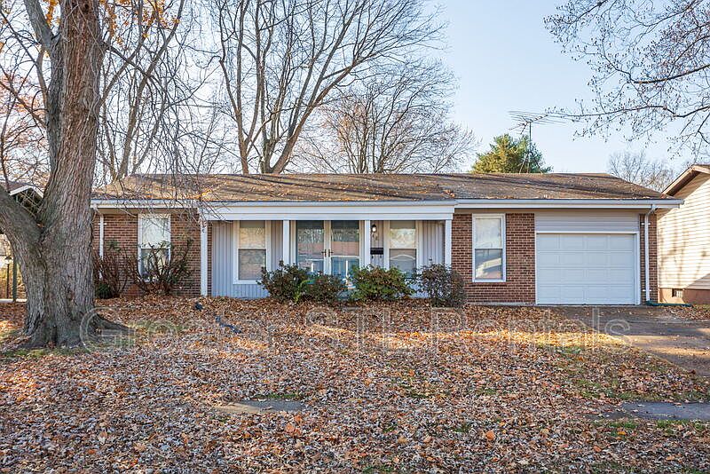 1st image of 548 Haventree Dr