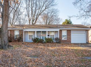 548 Haventree Dr, Hazelwood, MO 63042