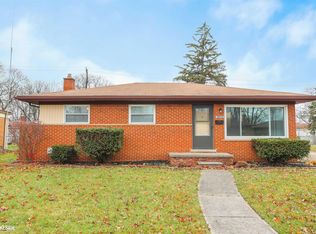 20725 Lantz St, Clinton Township, MI 48035