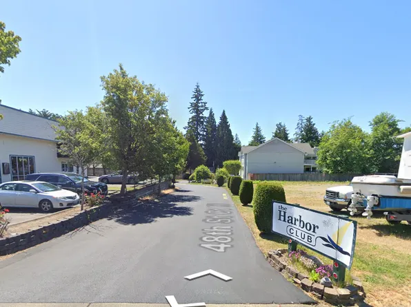 Harbor Club