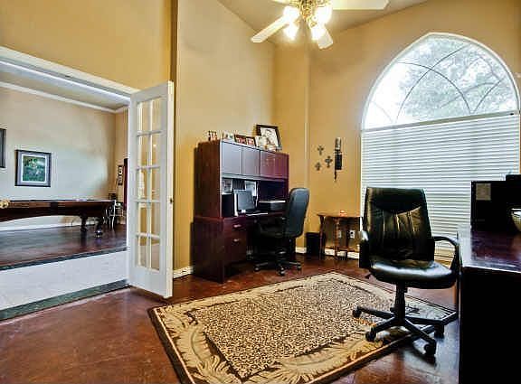 4th image of 3603 Flagstone Dr
