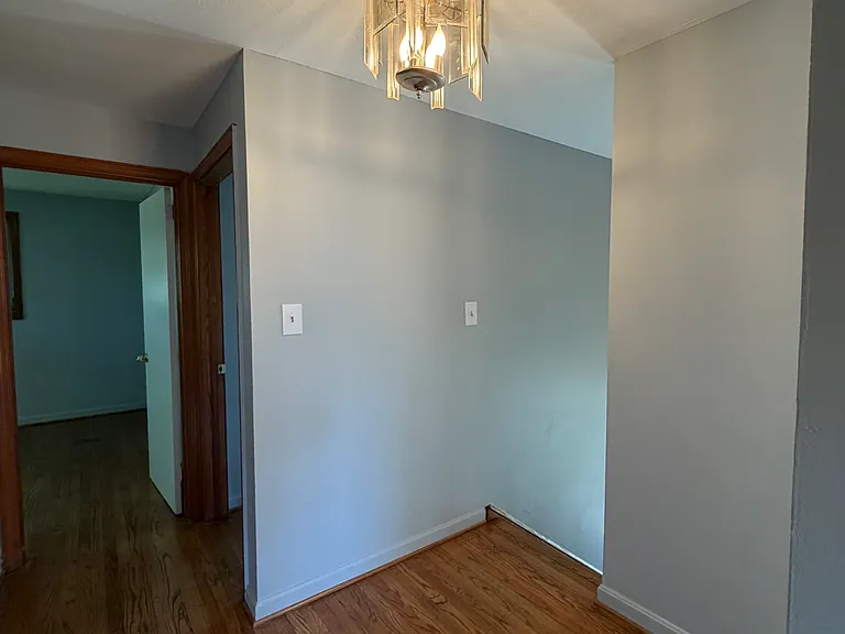639 Holbrook St — Photo 5
