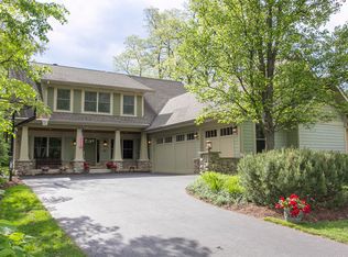 4436 Elm St, Downers Grove, IL 60515