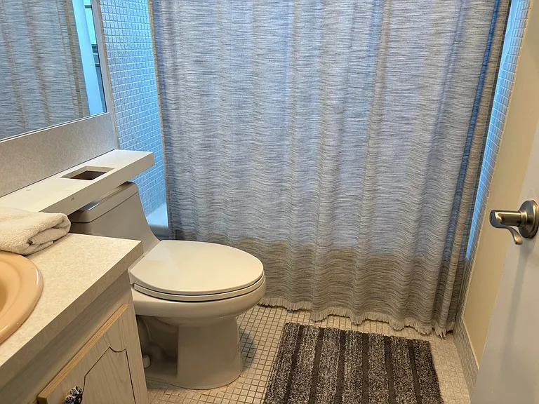 112 Preston C #C — Photo 8