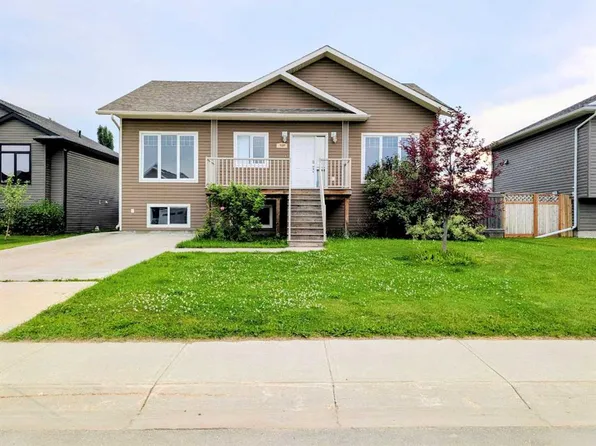 721 W 12th St SE, Slave Lake, AB T0G 2A3