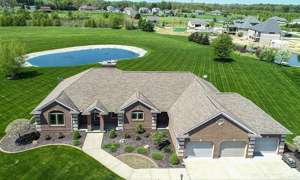 1st image of 24443 Kingfisher Ct