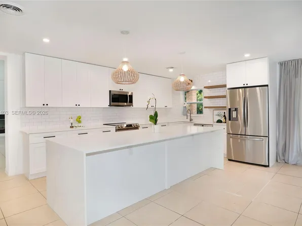 6841 SW 130th Ter, Pinecrest, FL 33156