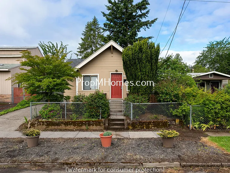 6721 SE 84th Ave — Photo 1