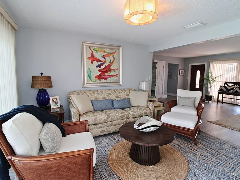 10128 Yacht Club Dr — Photo 8