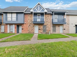387 Audrey Ln #383, Houston, TX 77015