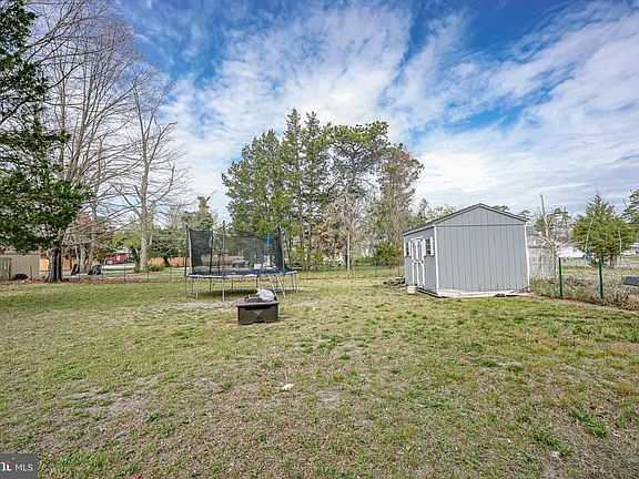 5th image of 1404 Loretta Ave