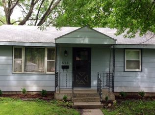 513 N Poplar St, Ottawa, KS 66067