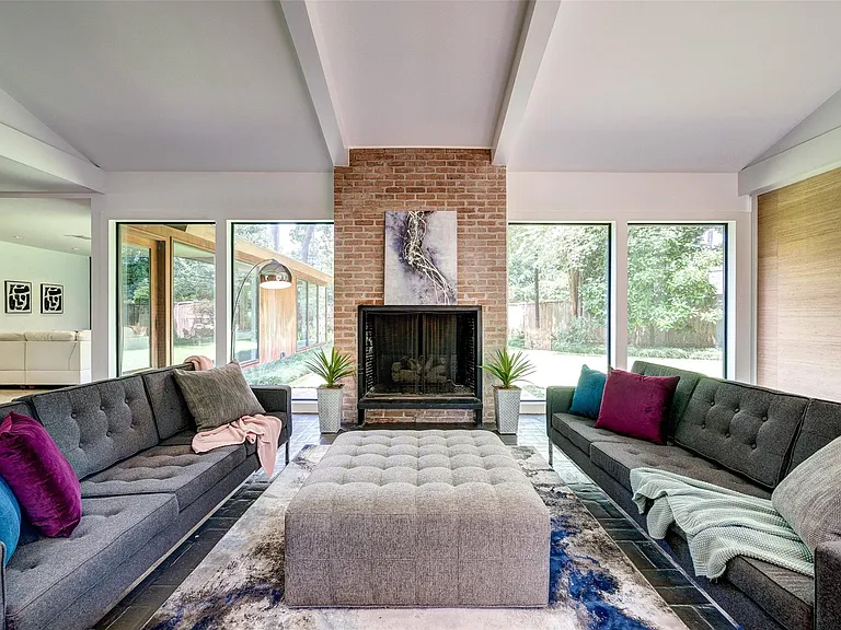 15 Saddlebrook Ln — Photo 8