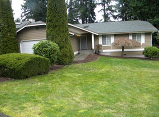 9248 Oneida Cir NW, Bremerton, WA 98311