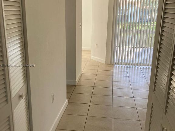 4th image of 7204 Glenmoor Dr