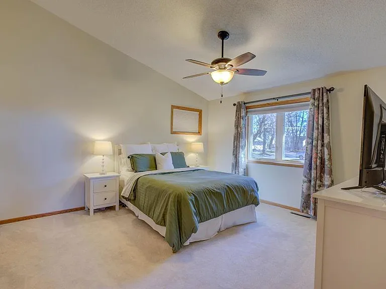 6829 Yuma Dr — Photo 13