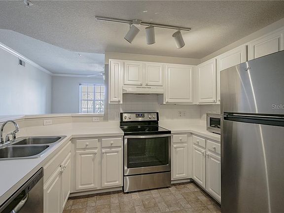 3rd image of 501 Knights Run Ave APT 1211