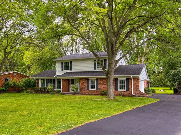 126 Orchardale Dr, Rochester Hills, MI 48309