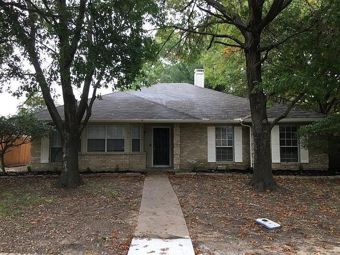 1st image of 1017 Twin Falls Dr