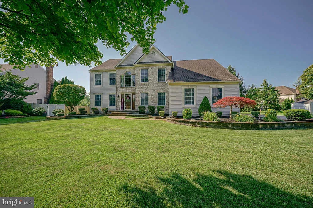 8 Rickland Dr photo 1